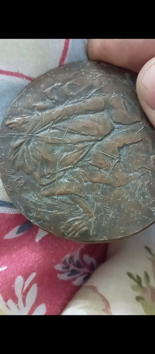 Medaglione francescano in bronzo d'arte