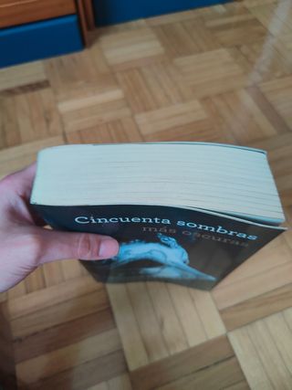 Cincuenta sombras más oscuras (Cincuenta sombras 2) (Spanish Edition)