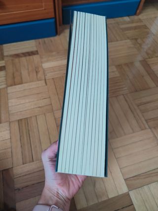 Cincuenta sombras más oscuras (Cincuenta sombras 2) (Spanish Edition)