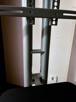 SOPORTE TELEVISIÓN SUELO NEWSTAR M1200E 27-60