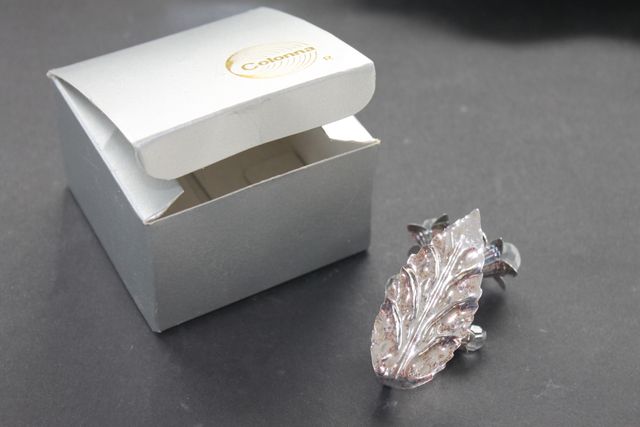 decorazione in metallo