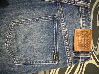 Pantalones tejanos anchos Volcom