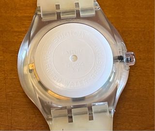 Swatch Watch “Time for a Kiss” STGK104 Game 2004