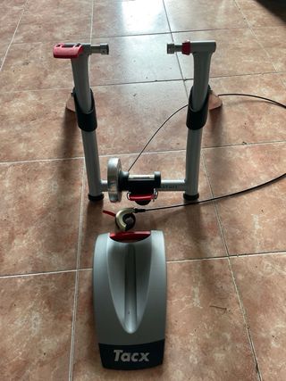 Rodillo bici Tacx Satori