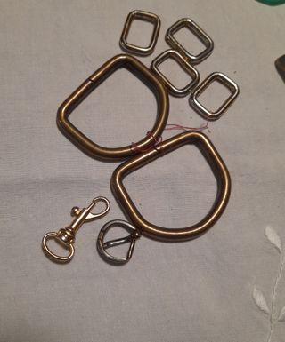 Fibbie varie e accessori per borse