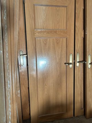 Puertas 50€ cada una 120€ si te llevas las 3