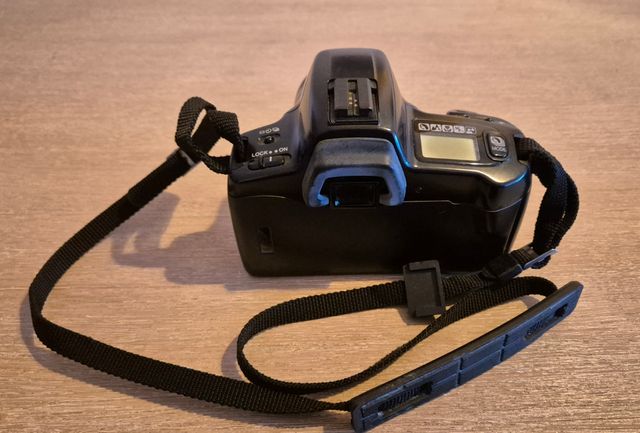 Cámara Reflex Minolta Dynax 300si