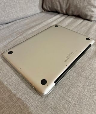 MACBOOK PRO