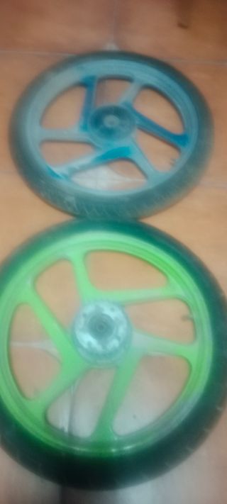 Llantas variant