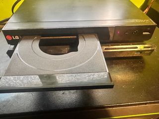 DVD LG DP132 con mando