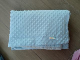 Saco silla niño, con guantes y manta.