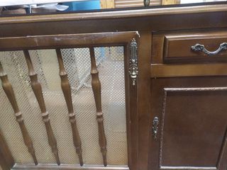 Mueble de recibidor cubre radiador