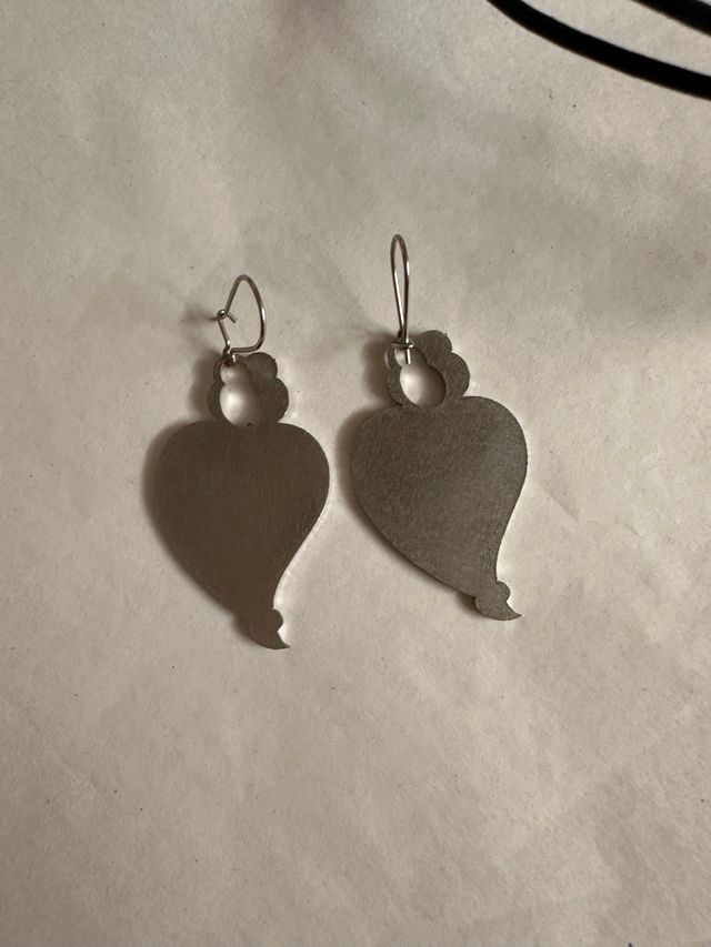 Conjunto colar e brincos peças de autor novos