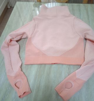 Sudadera cortita gym:3€