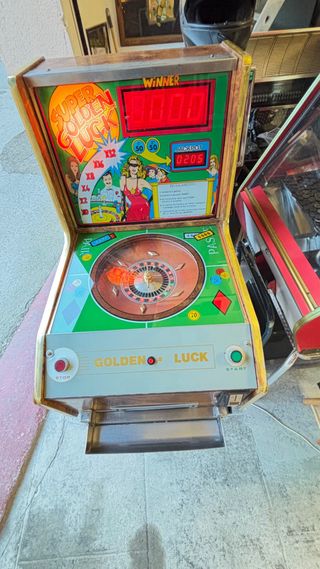 Tragaperras antigua ruleta