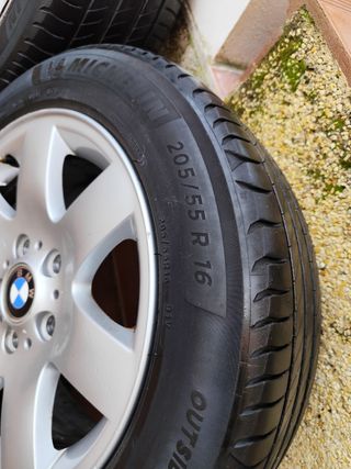 Llantas BMW con neumáticos 205-55 R16