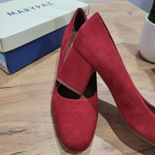 Zapato ante rojo 40