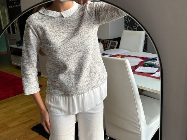 Jersey blanco y gris