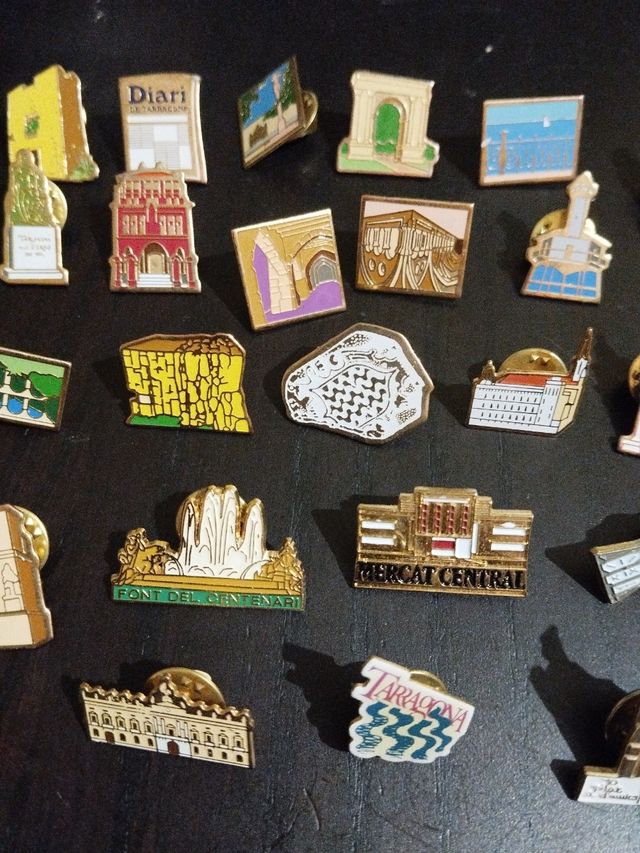 Pins de Tarragona insigne