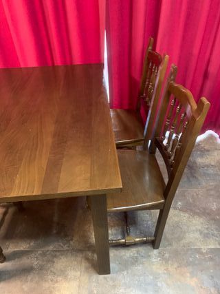 GRAN CONJUNTO MESA Y 6 SILLAS DE MADERA MACIZA