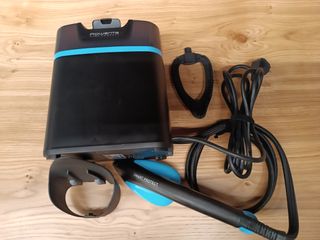 Plancha de vapor vertical con golpe de v