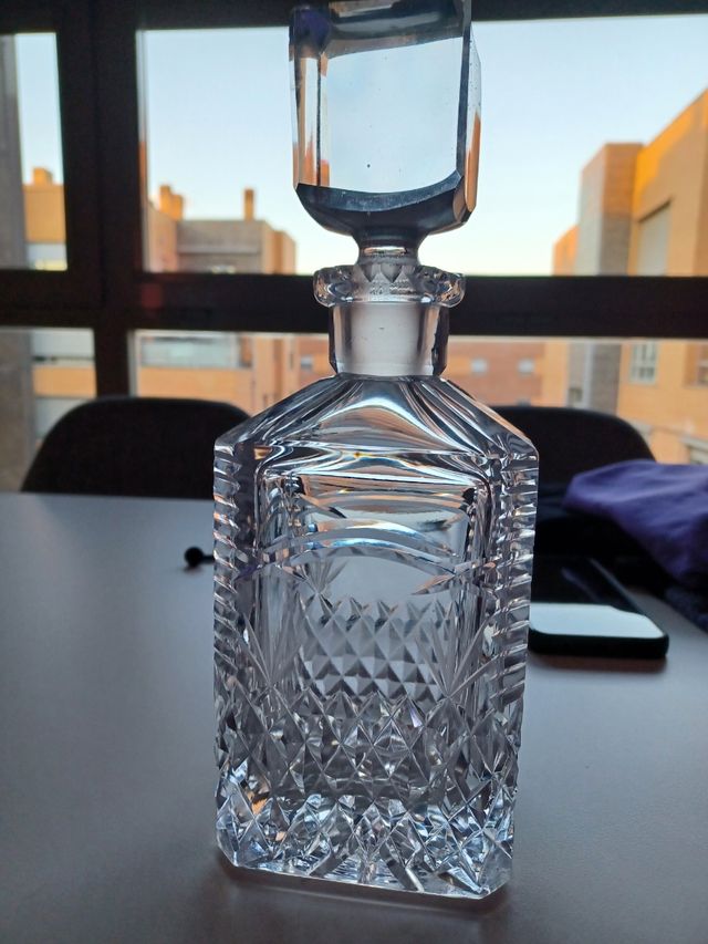 Botella licor de cristal