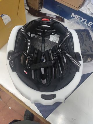 Sena R2 Casco de Bicicleta Inteligente