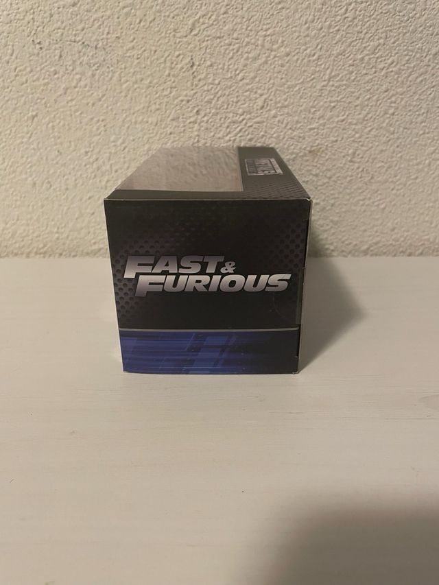 Playmouth barracuda de fast and furious