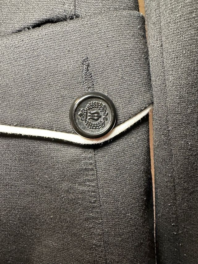 Blazer Negra y Blanca Zara