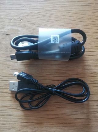 2 CABLES  USB 2.0 a Mini B. 