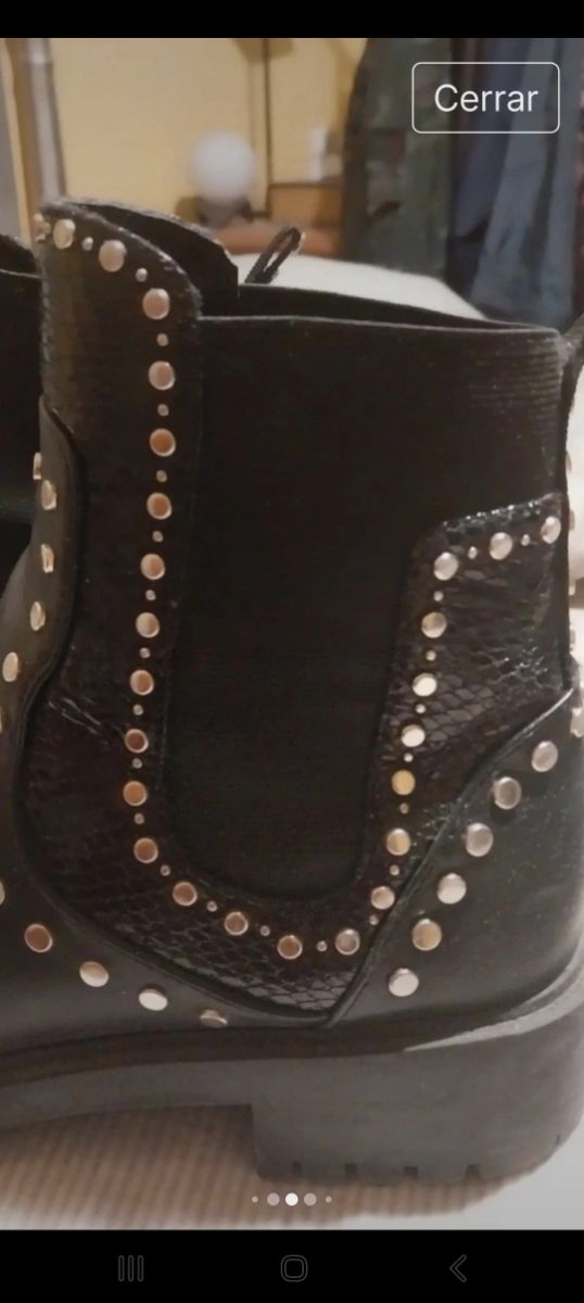 BOTINES ZARA CON REMACHES