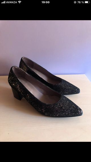 Zapatos de piel de Ana Roman