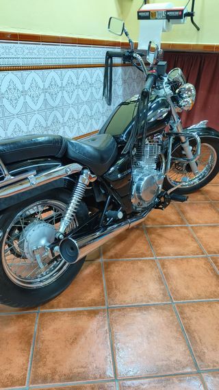 Suzuki Marauder 250cc