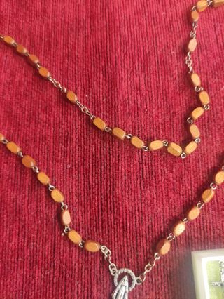 Rosario y medalla y cruz