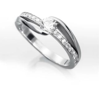 Anillo de compromiso diamantes German Joyero con certificado GIA