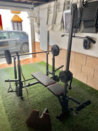 Banco de gym mas pesas por el mismo precio