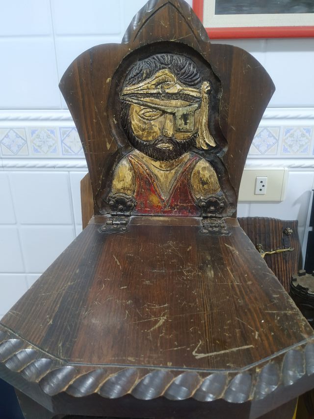 Banqueta con respaldo antigua