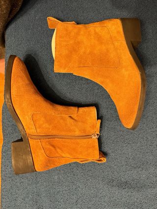 Botines de piel color camel