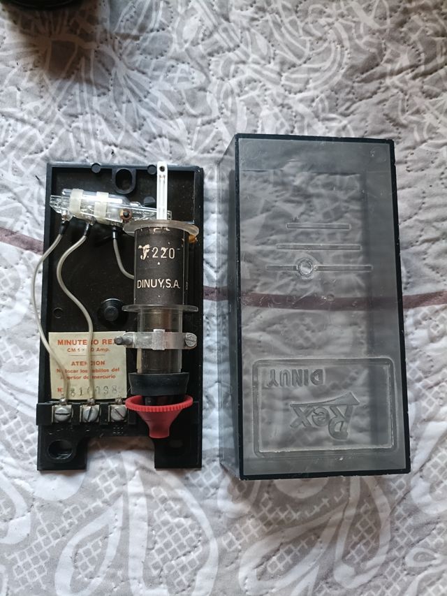 Minutero Rex antiguo