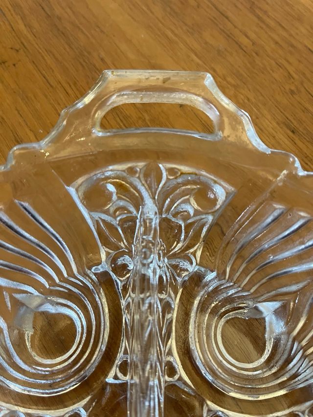 Set vassoio + piatto in vetro intagliato a 5 e 2 posti