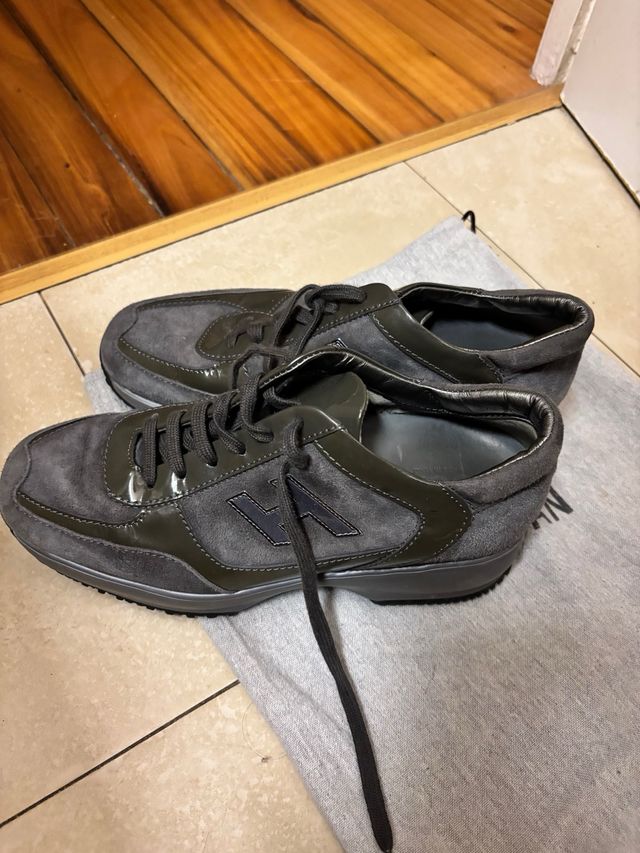 Hogan zapatillas talla 36’5 casi a estrenar !!