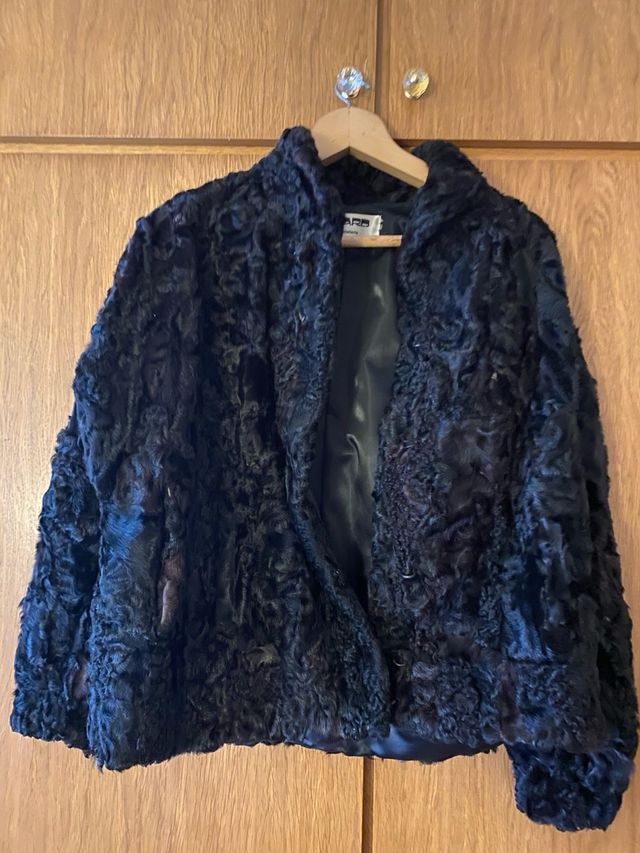 Chaqueta de piel astracan