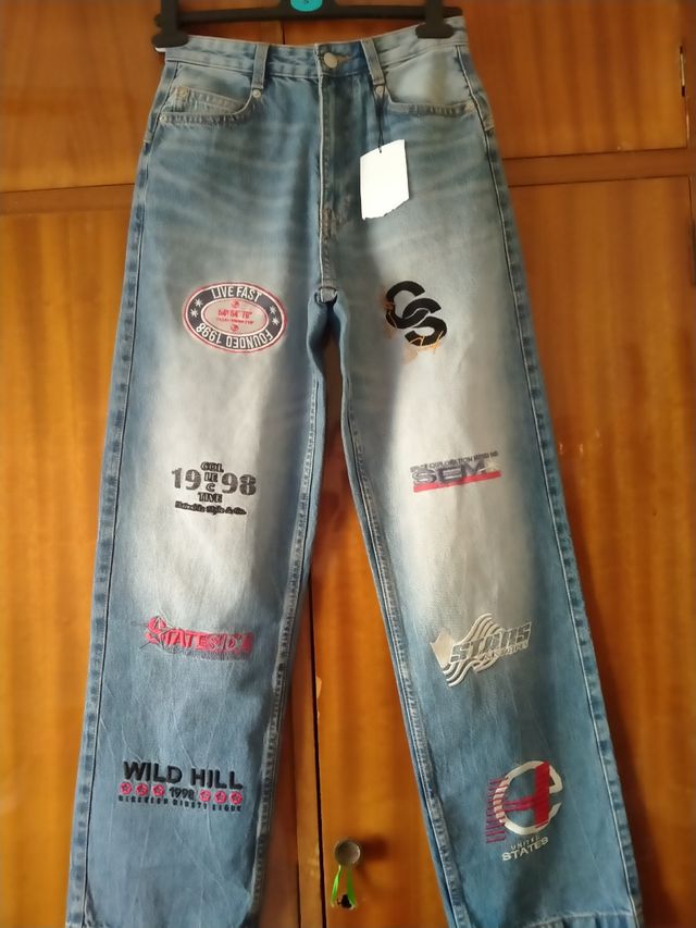 Vaqueros Baggy de Bershka sin estrenar
