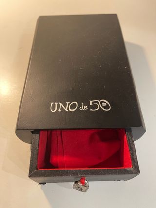 Caja de madera uno de 50