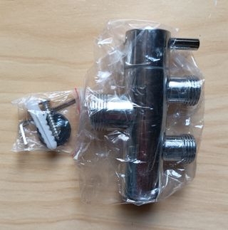 Nuzamas, conector de grifo de ducha