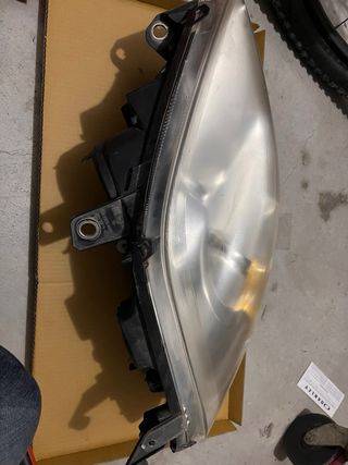 Faro derecho /  Fiat Bravo 198 2006/10