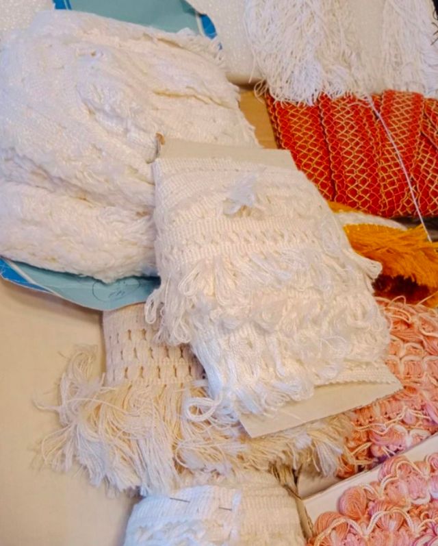 género mercería blonda flecos cintas +4kg 