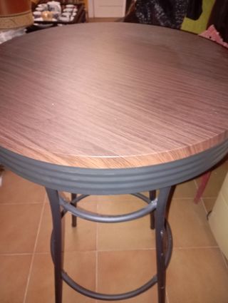 MESA REDONDA ALTA INDUSTRIAL.