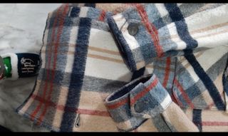 Sobre camisa de cuadros Zara