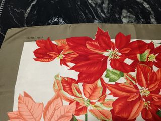 Pañuelo seda Valentino